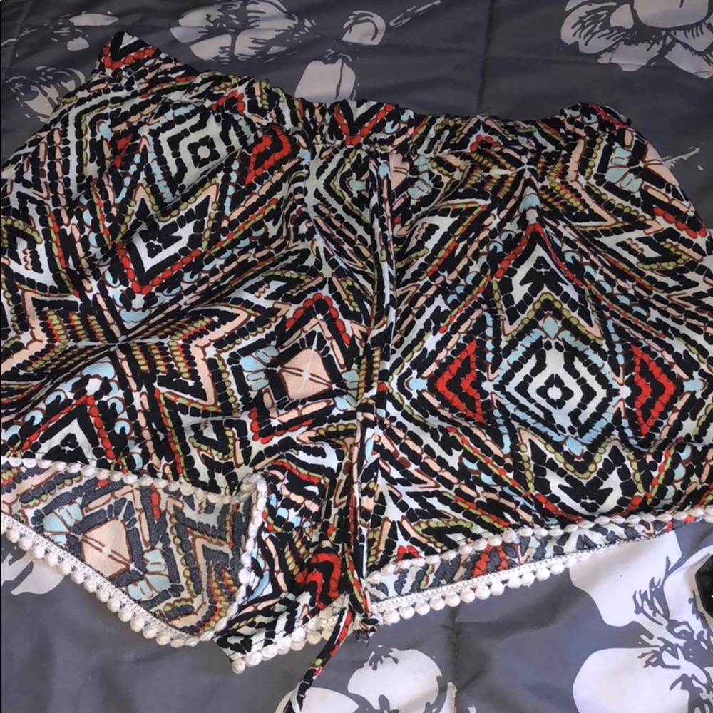 About A Girl Patterned Dress Shorts